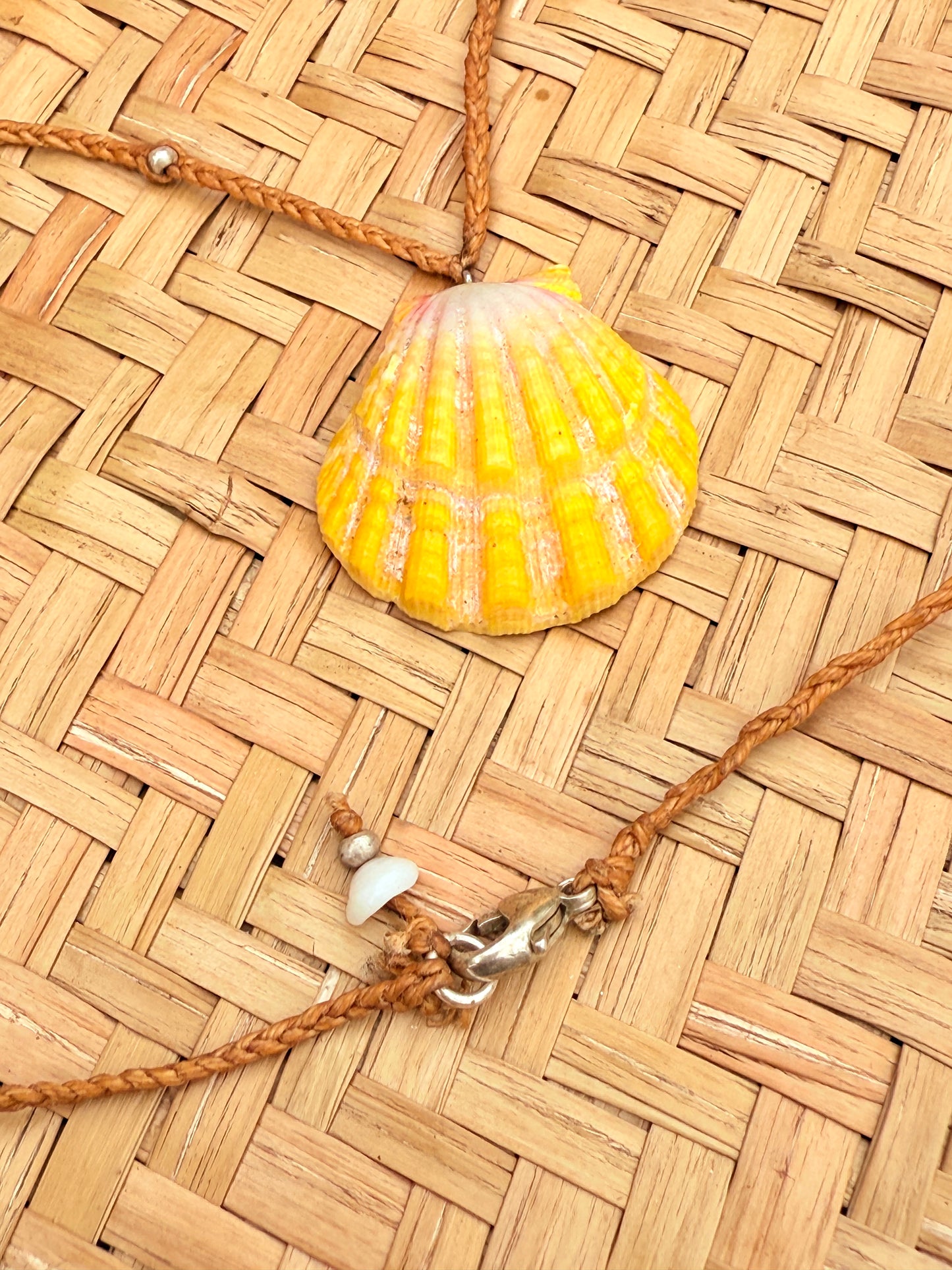 Linen Sunrise Shell Necklace