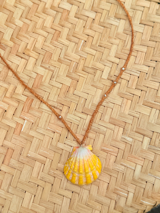 Linen Sunrise Shell Necklace